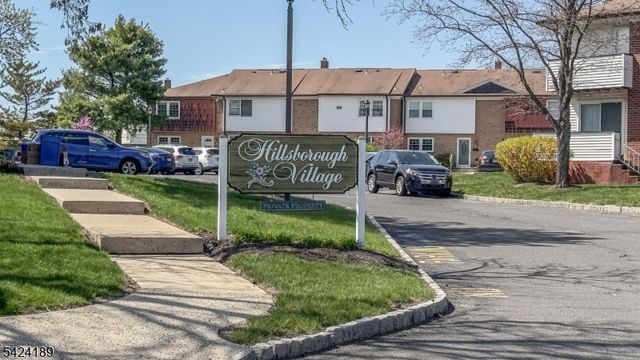 4 Cardinal Ln 1, Hillsborough Twp., NJ 08844