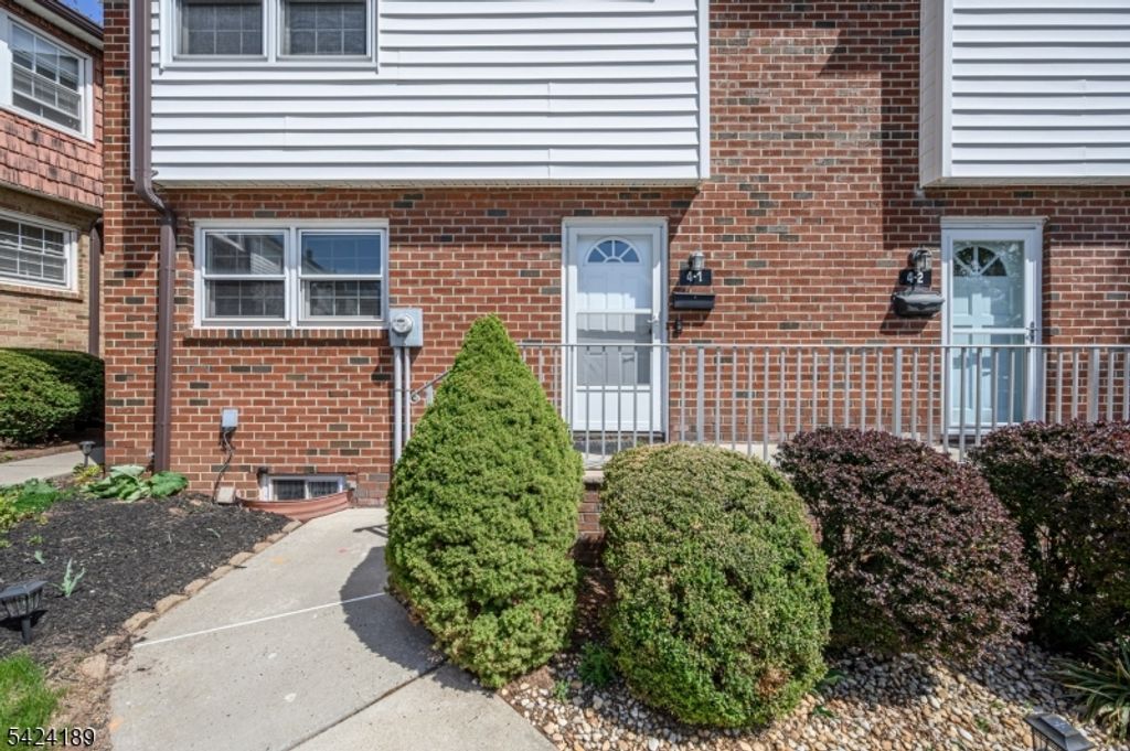 4 Cardinal Ln 1, Hillsborough Twp., NJ 08844 — photo 2