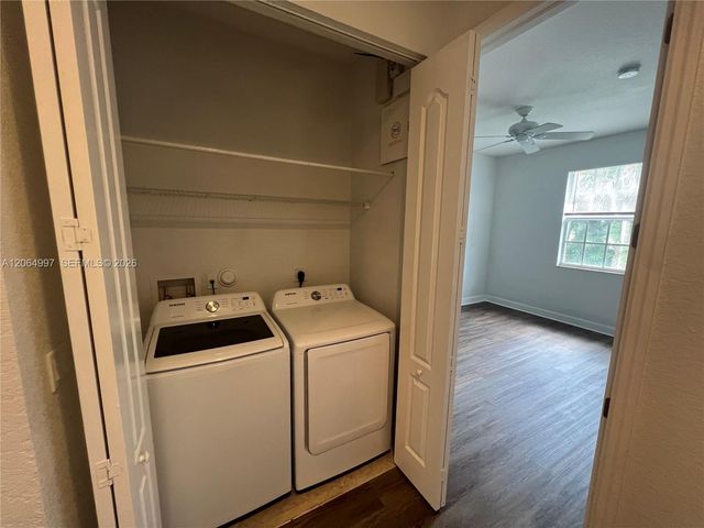 2804 Eagle Rock Cir 801, West Palm Beach, FL 33411