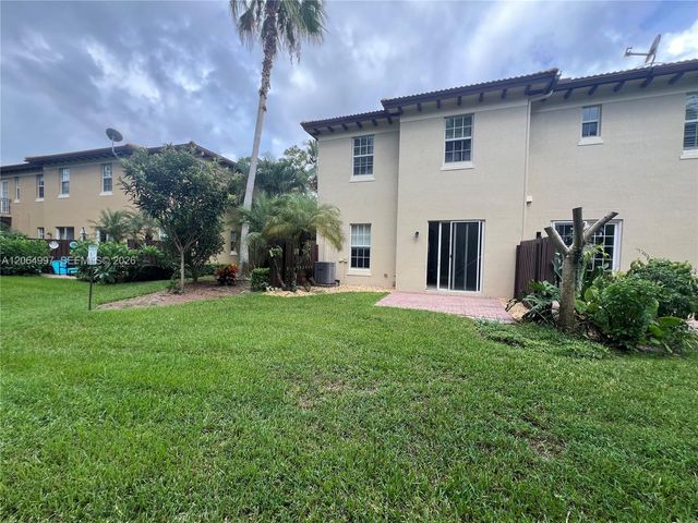 2804 Eagle Rock Cir 801, West Palm Beach, FL 33411