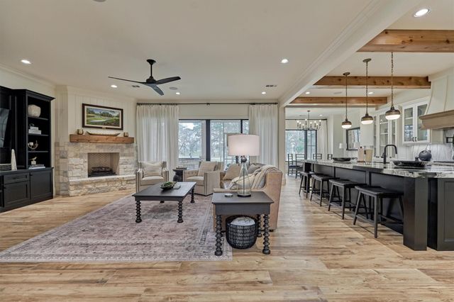 4469 Lily Bean Road, Montgomery, TX 77316