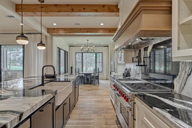 4469 Lily Bean Road, Montgomery, TX 77316