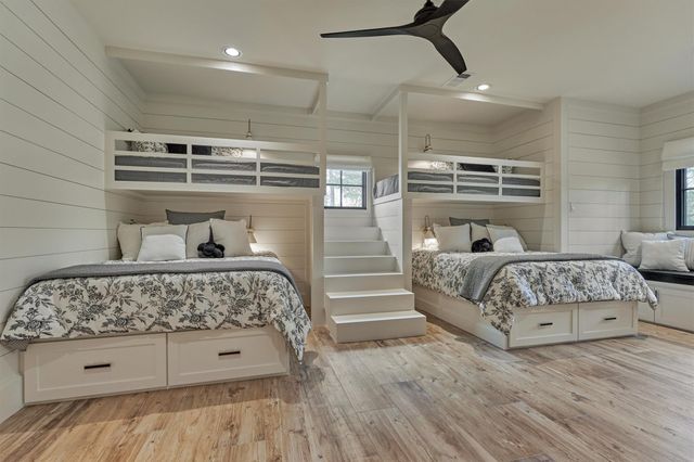 4469 Lily Bean Road, Montgomery, TX 77316