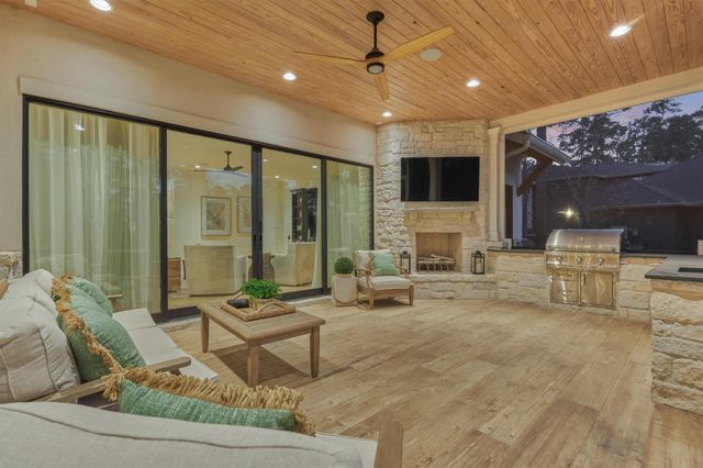 4469 Lily Bean Road, Montgomery, TX 77316