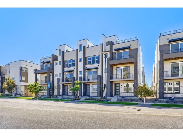 9200 E 47th Ave 402, Denver, CO 80238