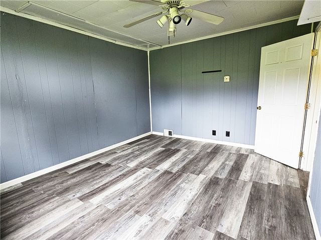 10 Eggers Ave, Belle Vernon, PA 15012