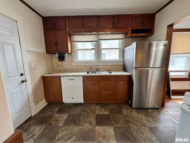 2408 YALE Boulevard, Springfield, IL 62703