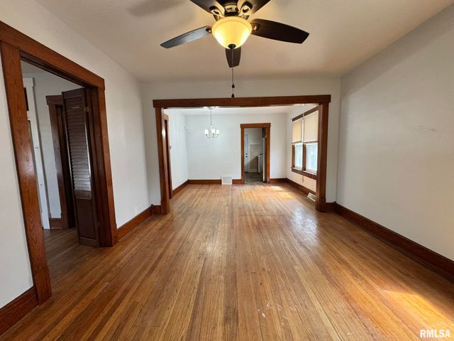 2408 YALE Boulevard, Springfield, IL 62703