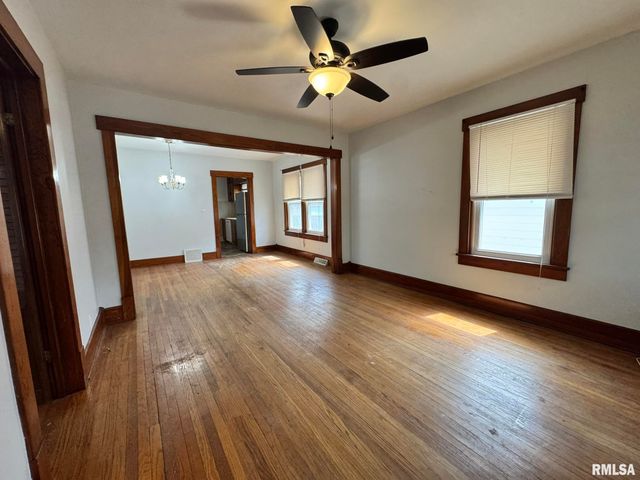 2408 YALE Boulevard, Springfield, IL 62703