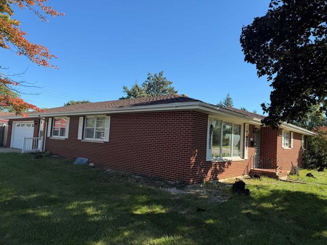 1617 W Douglas Street, Joliet, IL 60435