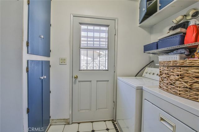 1315 Hillside, Pomona, CA 91768