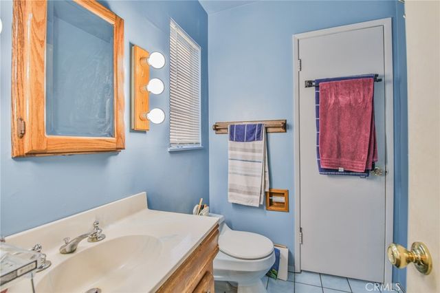 1315 Hillside, Pomona, CA 91768