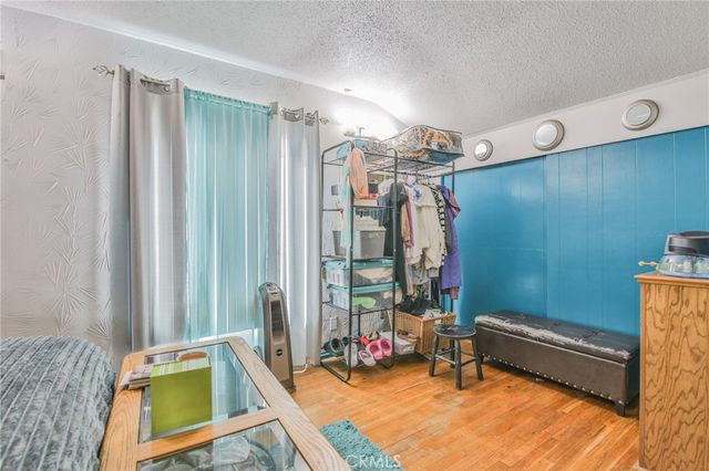 1315 Hillside, Pomona, CA 91768