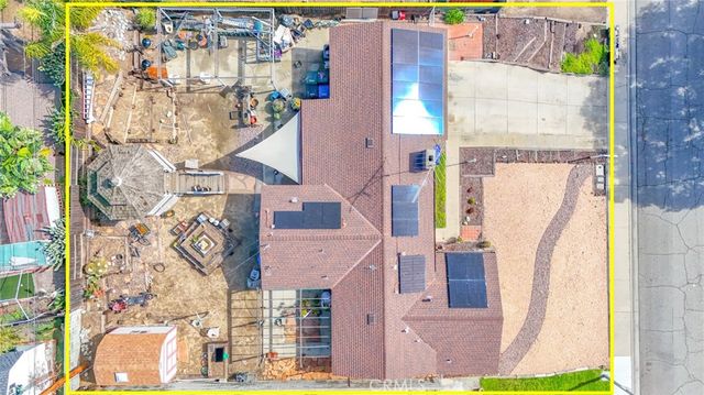 1315 Hillside, Pomona, CA 91768