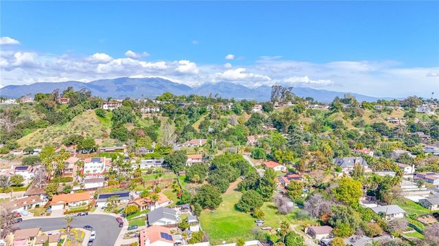 1315 Hillside, Pomona, CA 91768