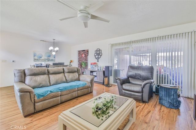 1315 Hillside, Pomona, CA 91768