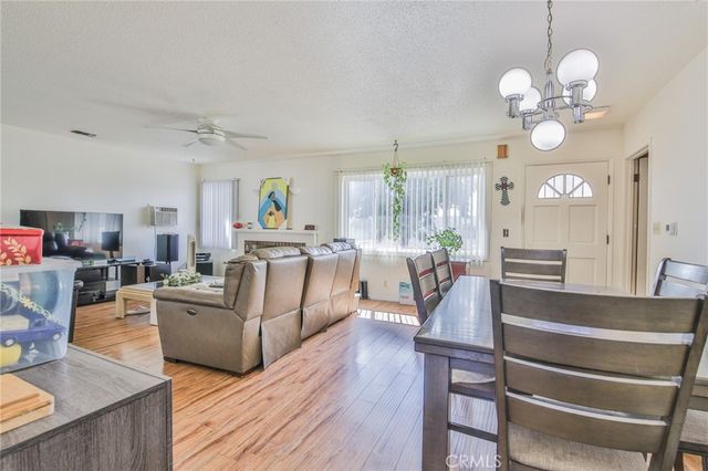 1315 Hillside, Pomona, CA 91768