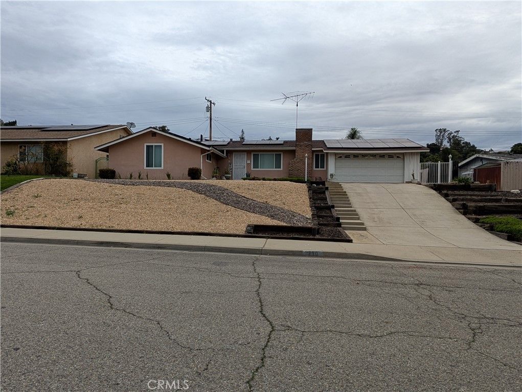 1315 Hillside, Pomona, CA 91768