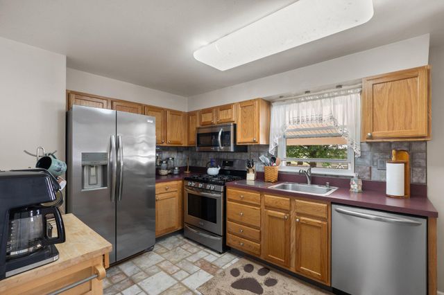 5620 CHELWYND RD, Halethorpe, MD 21227
