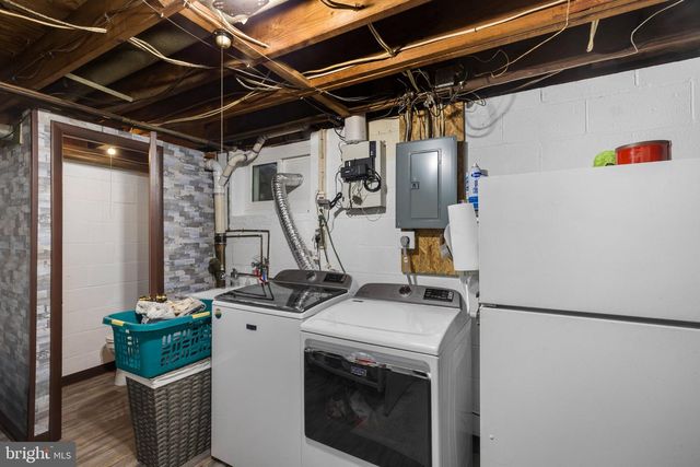 5620 CHELWYND RD, Halethorpe, MD 21227
