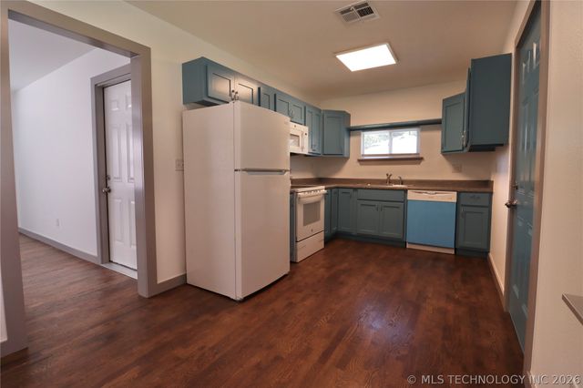 7529 N Owasso Place, Tulsa, OK 74126