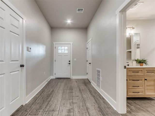 805 E Harrison Avenue, Guthrie, OK 73044