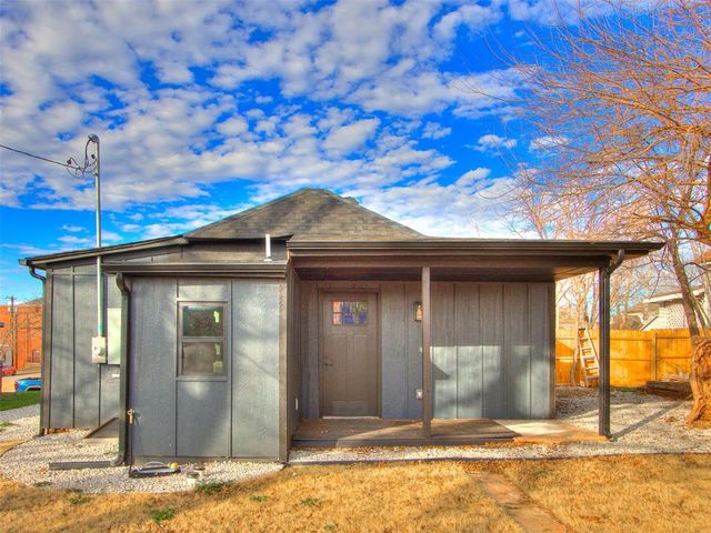 805 E Harrison Avenue, Guthrie, OK 73044