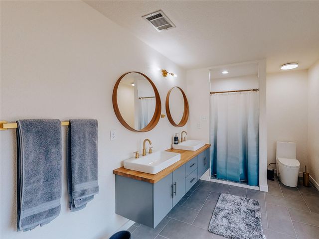 2010 Carriage Club DR, Cedar Park, TX 78613