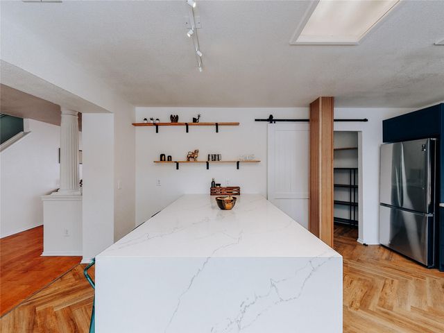 2010 Carriage Club DR, Cedar Park, TX 78613