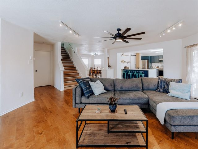 2010 Carriage Club DR, Cedar Park, TX 78613