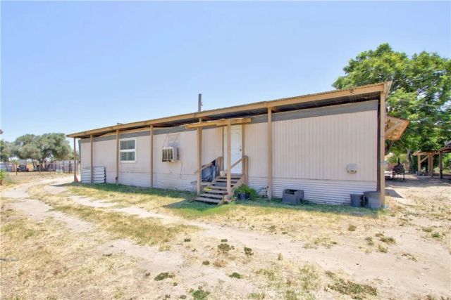 6660 Olive Avenue, Winton, CA 95388