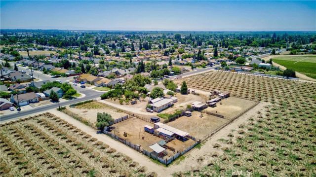 6660 Olive Avenue, Winton, CA 95388