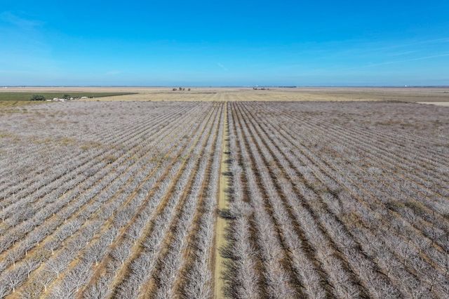 33751 W Adams Avenue, Mendota, CA 93640