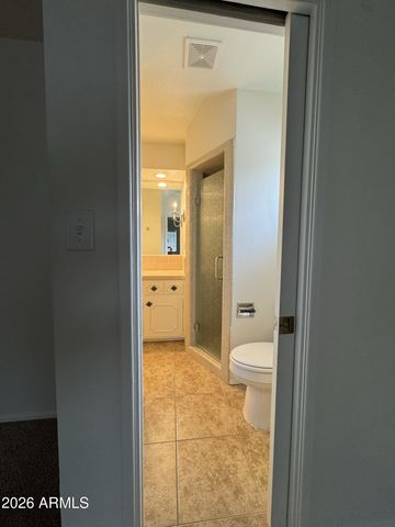 5444 E PINCHOT Avenue, Phoenix, AZ 85018