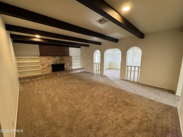 5444 E PINCHOT Avenue, Phoenix, AZ 85018