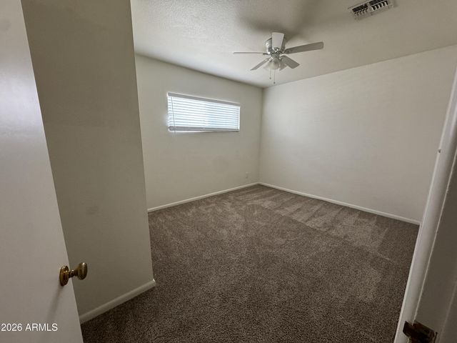 5444 E PINCHOT Avenue, Phoenix, AZ 85018