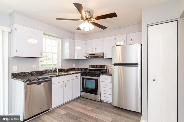 37 CARDOR CT, Baltimore, MD 21236