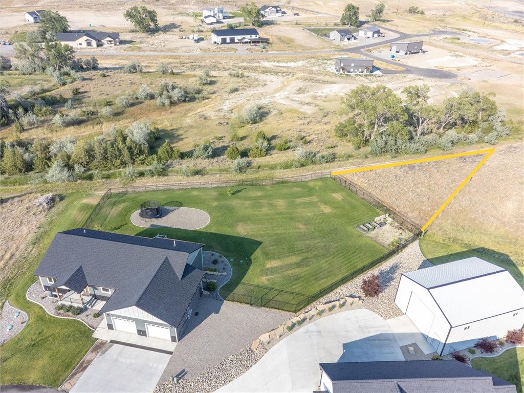 7644 White Pine Circle, Billings, MT 59106 photo 2
