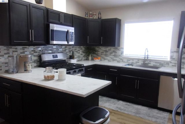 1840 Paris Lane, Antioch, CA 94509