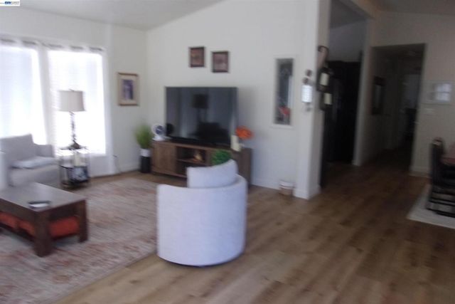 1840 Paris Lane, Antioch, CA 94509