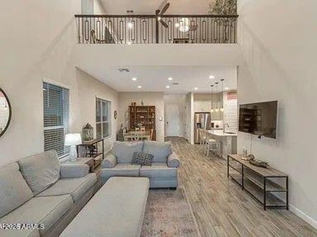 5031 E PADDOCK Place, Scottsdale, AZ 85254