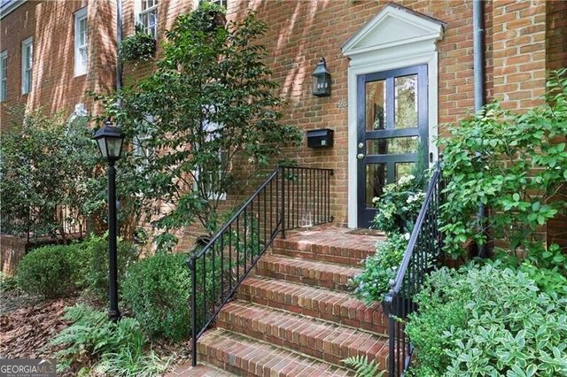 3131 Slaton Drive NW 28, Atlanta, GA 30305
