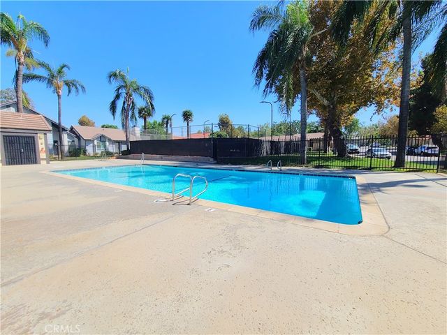 10844 Pepper Way, Loma Linda, CA 92354