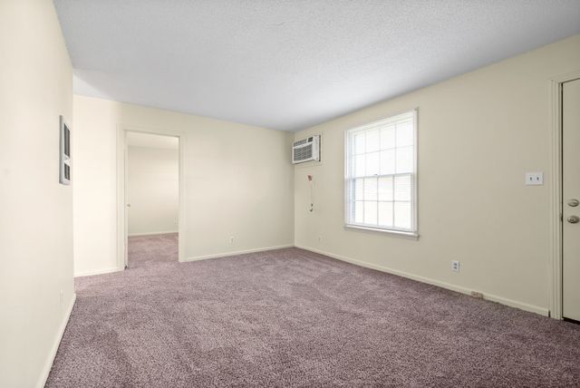 122 Tandy Drive B, Clarksville, TN 37040