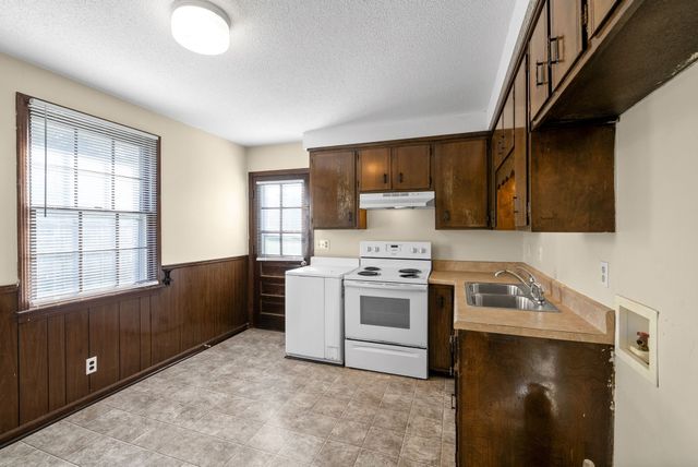 122 Tandy Drive B, Clarksville, TN 37040