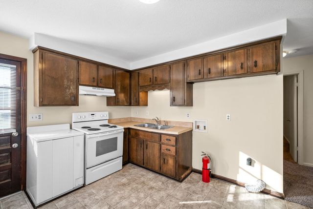 122 Tandy Drive B, Clarksville, TN 37040