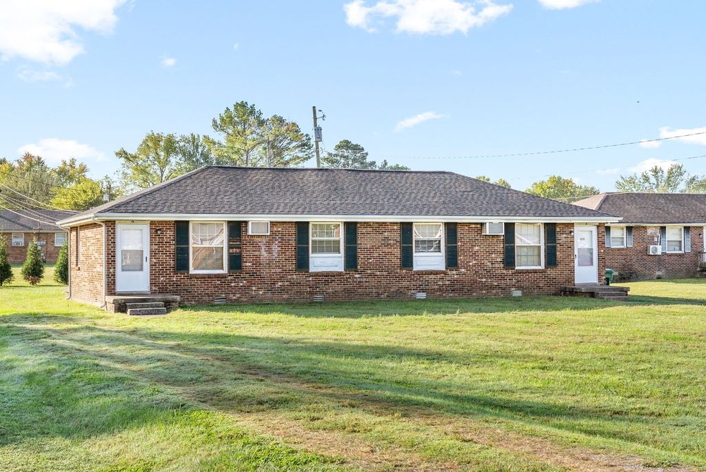 122 Tandy Drive B, Clarksville, TN 37040