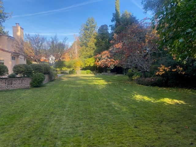 269 Selby Lane, Atherton, CA 94027