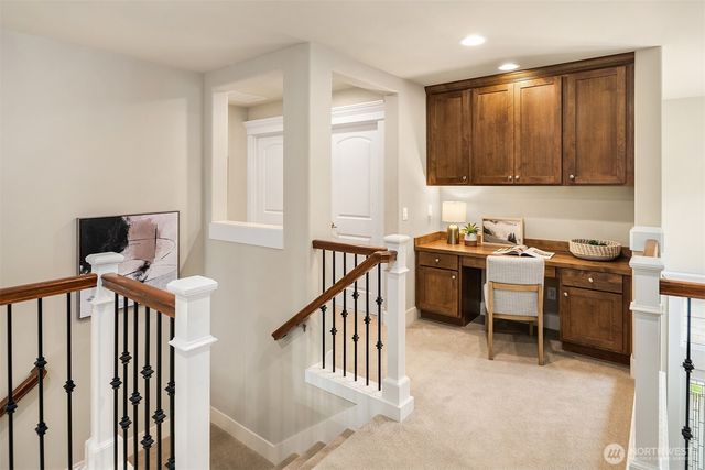 3043 259th Court SE, Sammamish, WA 98075