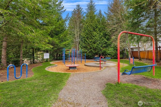 3043 259th Court SE, Sammamish, WA 98075